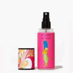The Simpsons Marge Fixing Spray!